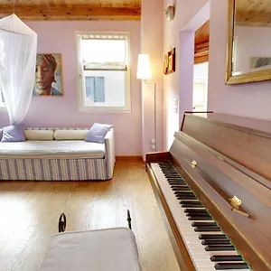 fenix-apartments.hotelinveneto.com/